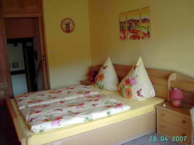 B&B Pension Winzerhaus Zell-Mosel Bagian luar foto