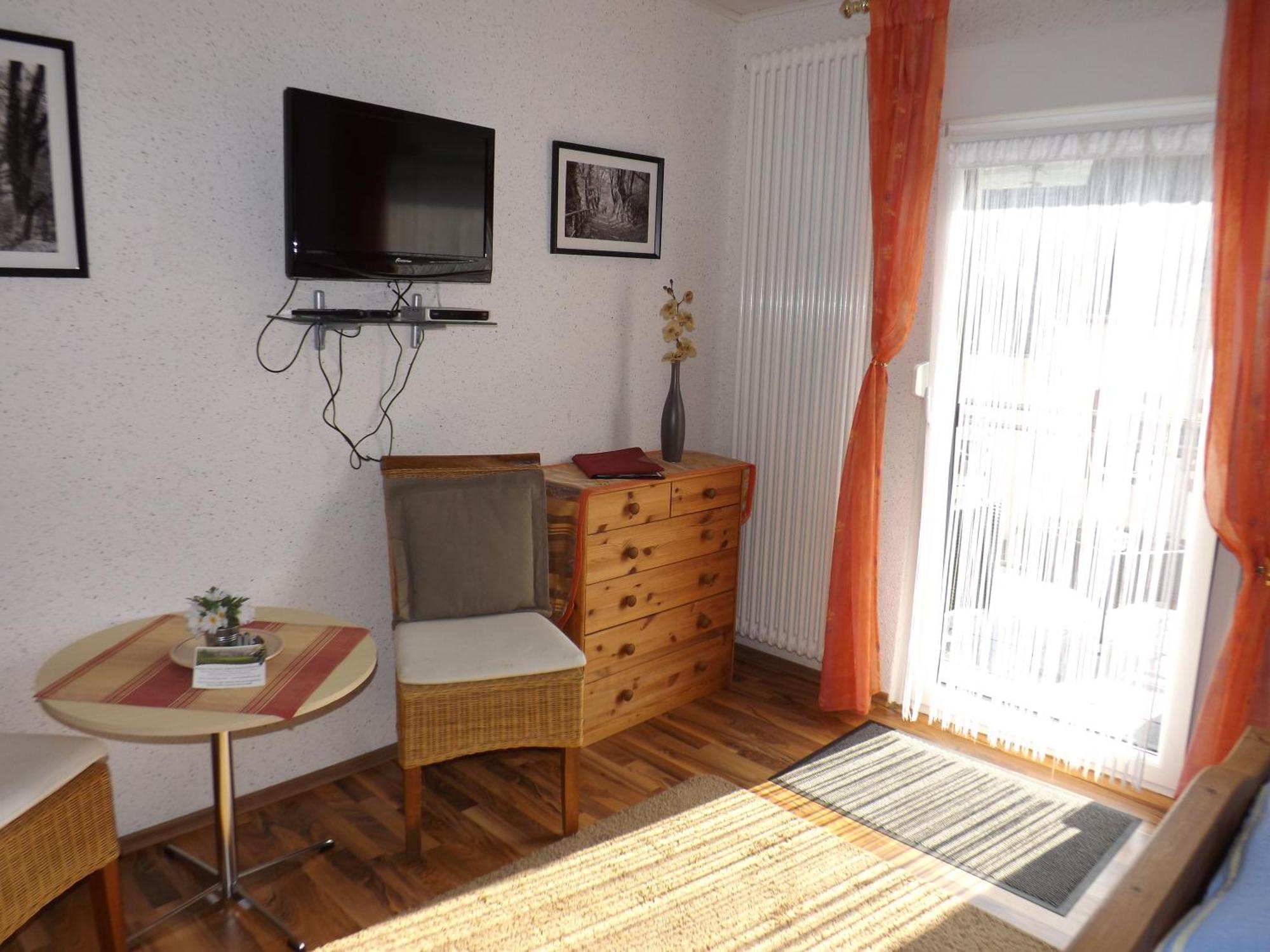 B&B Pension Winzerhaus Zell-Mosel Ruang foto
