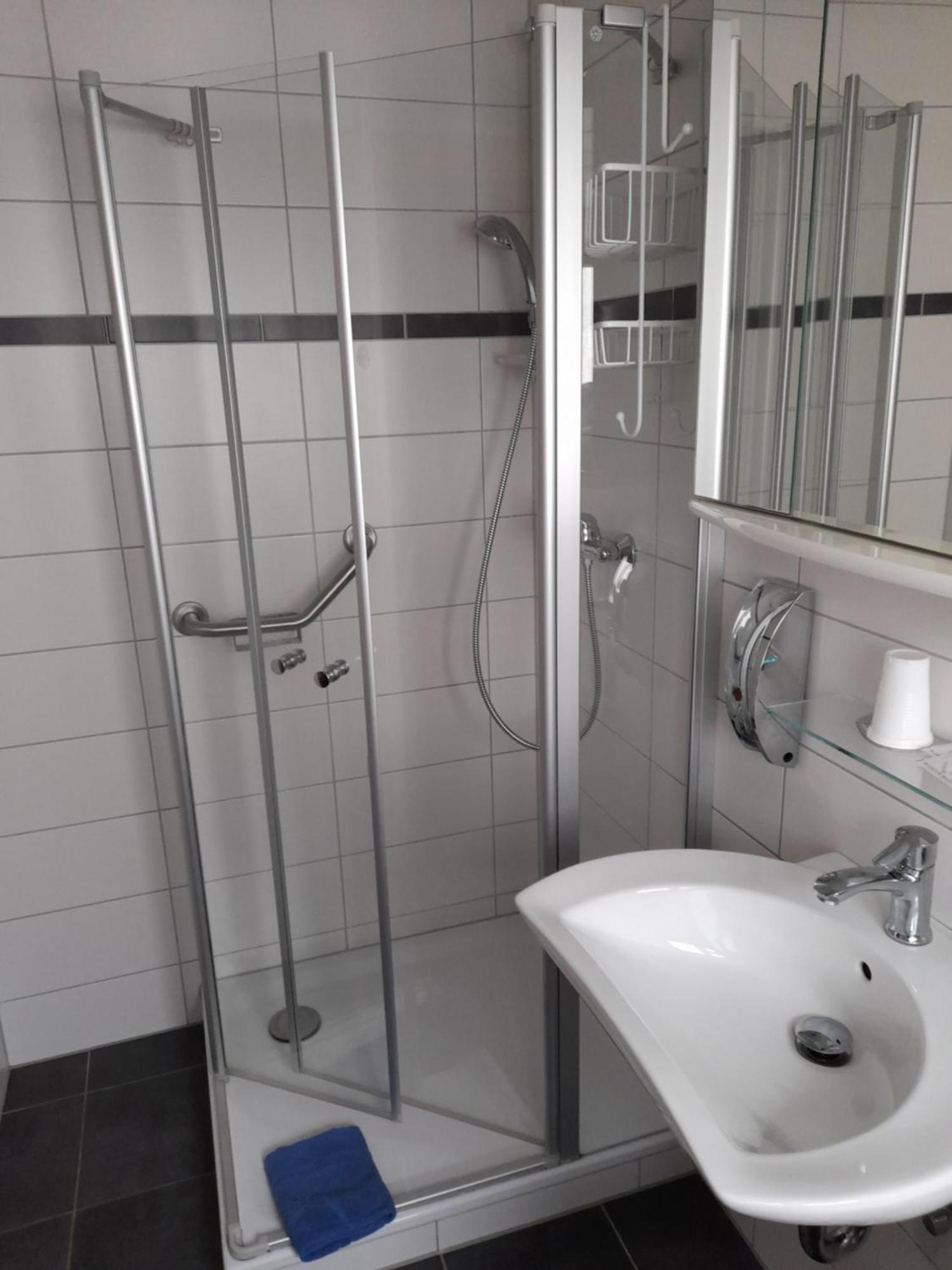B&B Pension Winzerhaus Zell-Mosel Bagian luar foto