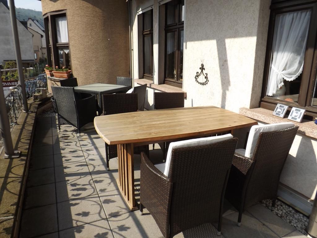 B&B Pension Winzerhaus Zell-Mosel Bagian luar foto